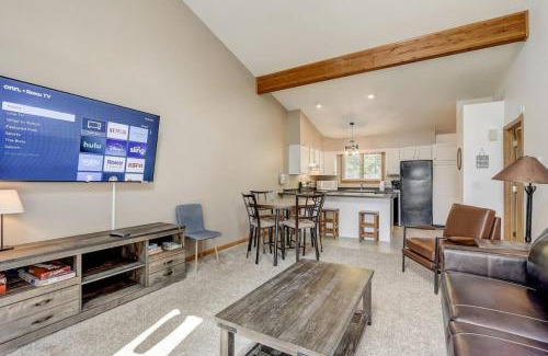Lake Delton House | Grace Jo Vacation Home at Tamarack Highland 5