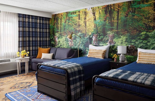 State College Hotel | Graduate by Hilton State College