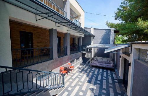 Tashkent House | Granat Residence - Designer Villa with Eastern Charm