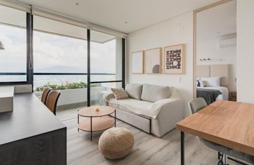 El Poblado Apartment | Grand By Jalo