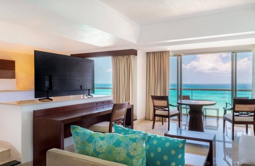 Punta Cancun Resort | Grand Fiesta Americana Coral Beach Cancun - All Inclusive