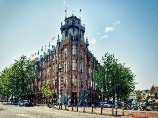 Nieuwmarkt en Lastage Hotel | Grand Hotel Amrâth Amsterdam