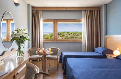 Tirrenia Hotel | Grand Hotel Continental