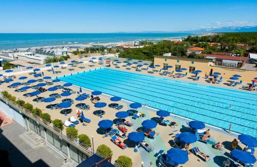 Tirrenia Hotel | Grand Hotel Continental