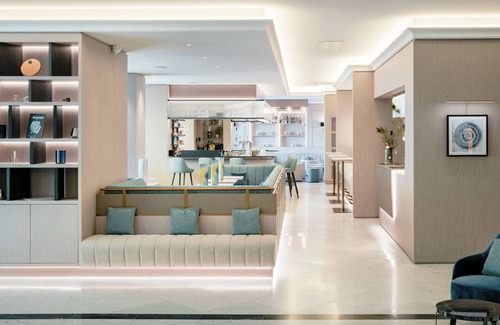 Montreux City Centre Hotel | Grand Hotel Suisse Majestic, Autograph Collection