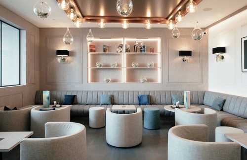 Montreux City Centre Hotel | Grand Hotel Suisse Majestic, Autograph Collection