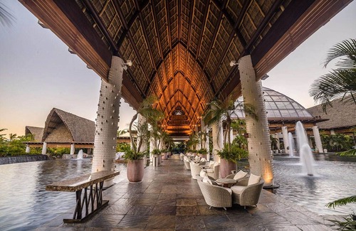 Las Jarretaderas Villa | Grand Luxxe Spa-2 or 3 Bedroom or 2 Bedroom Loft