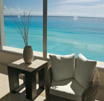 Punta Cancun Resort | Grand Park Royal Cancun - All Inclusive