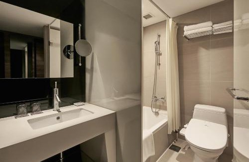 Gwangjang-dong Hotel | Grand Walkerhill Seoul