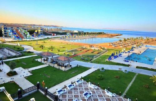 Al Mamsha El Seyahi Hotel | Gravity Hotel & Aqua Park Hurghada Families and Couples Only