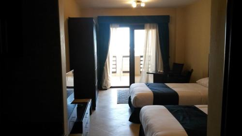 Al Mamsha El Seyahi Apartment | Gravity Hotel - Samra Bay - A luxury studio apartment just for you