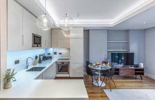 Holborn and Covent Garden Apartment | Grays Inn by Aeria Apartments