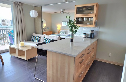 South Island Condo | Great 9th Floor Views and Just 103 Yards from the Beach!
