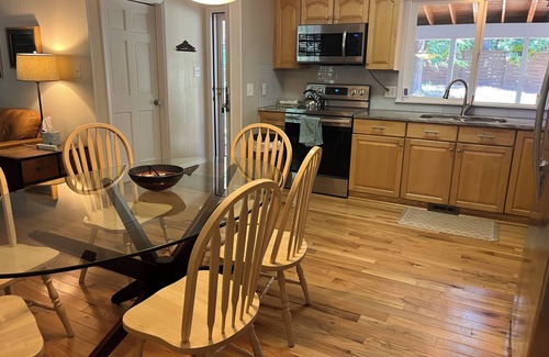Chapel Hill House | Great House for a Family
