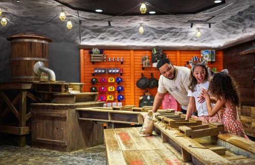 Lake Delton Cabin | Great Wolf Lodge Wisconsin Dells