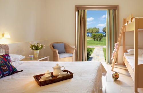 Sissi Resort | Grecotel Meli Palace