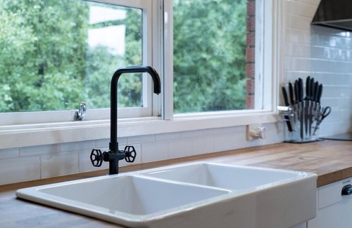 Wentworth Falls House | Green Leaf Retreat/Central to Mountain Attractions