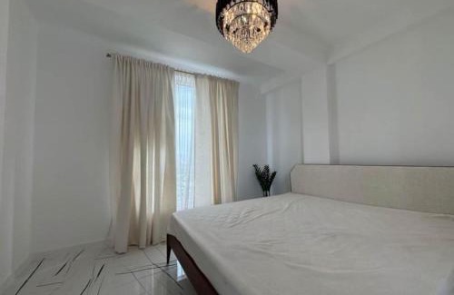 Chisinau Apartment | Green ray