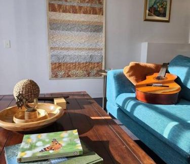 City West Apartment | GREEN ROSE Quiet Spacious Lakeside Carpark Exceptional 70m2