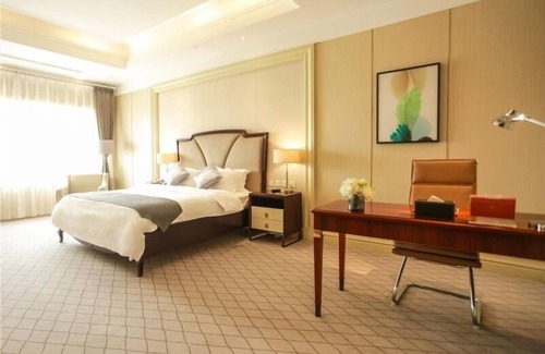 Changning Hotel | GreenTree Eastern Shanghai Hongqiao Airport LongBai Hotel