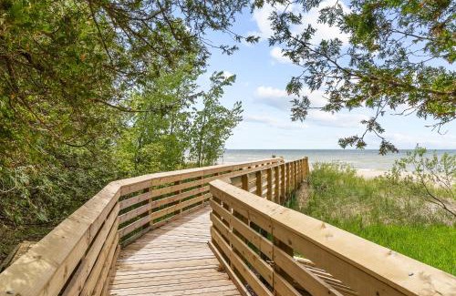 Mears House | Greenwood Beach House - beach access and a variety of outdoor activities.