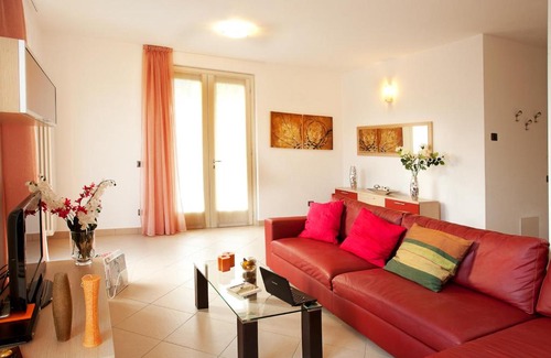 Cadenabbia Apartment | GRIANTE RESIDENCE NO 1