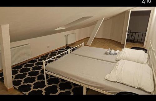 Ensen Apartment | große Wohnung in Köln mit 2 Badezimmer
