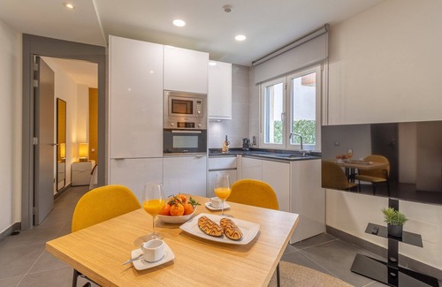 Barrio de La Latina Apartment | Groundfloor interior terrace (Latina Toledo I)