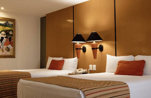 Zona Expo Hotel | Guadalajara Plaza Ejecutivo