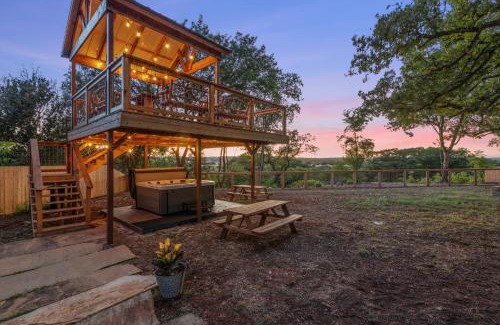 Kerrville House | Guadalupe Bluff Bunk House