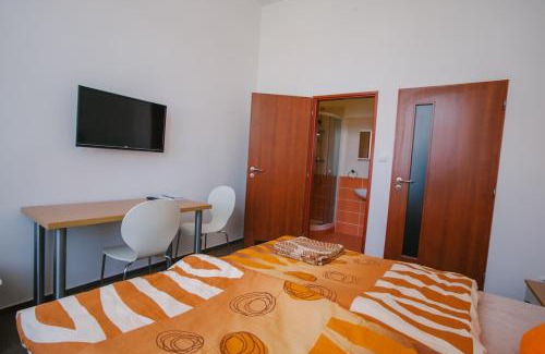 Zinkovy House | Guest House U Zlatého Jelena