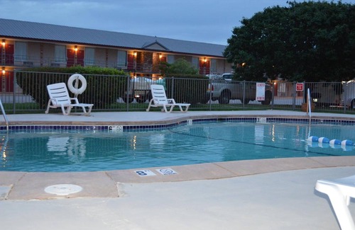 Ardmore Hotel | Guest Inn