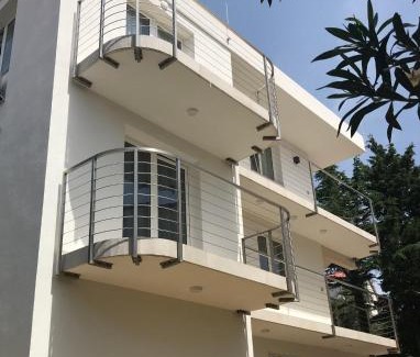 Novalja Apartment | Guesthouse - Hotel California