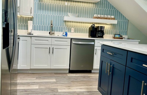 Crystal Beach Condo | Gulf Front, Right on the Beach! Complimentary Beach Service! Newly Remodeled!