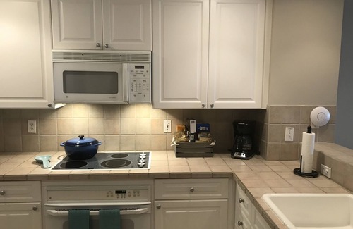 Pensacola Beach Condo | πΎπ¦πππ½π£π ππ₯ π¬ππππππ
π°πππ 9th Floor Stocked & Stellar Reviews!