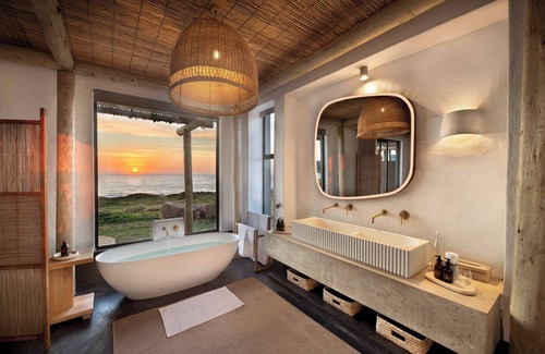Westlake Cabin | GweGwe Beach Lodge