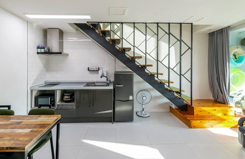 Gyeongju House | Gyeongju Modern Pool Villa
