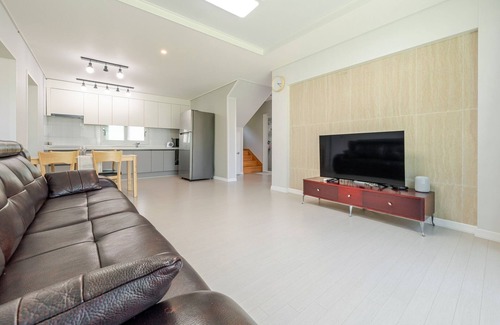 Gyeongju House | Gyeongju Sunflower Private Cottage