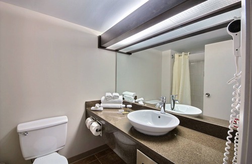 Roberval Hotel | Hôtel Château Roberval