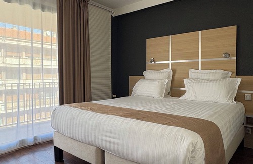 Le Puy-en-Velay Hotel | Hôtel Chris'tel
