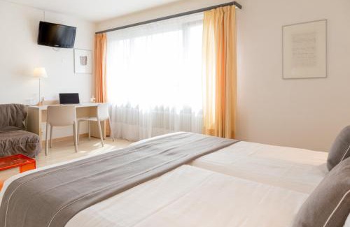 Neuchatel Hotel | Hôtel Des Arts