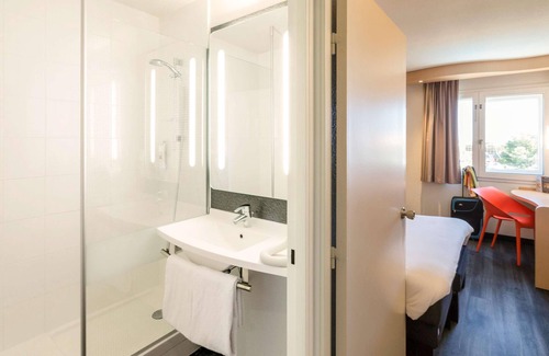Beziers Hotel | Hôtel ibis Beziers Est Mediterranee
