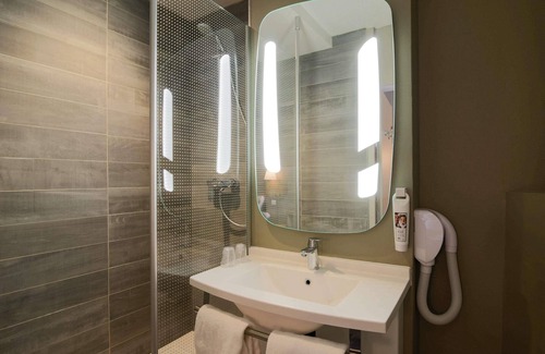 Montauban Hotel | Hôtel ibis Montauban