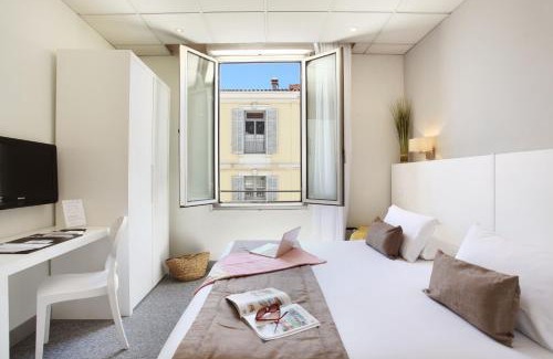 Cannes City Centre Hotel | Hôtel P.L.M.