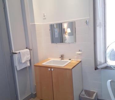 Cannes City Centre Hotel | Hôtel P.L.M.