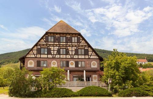 Dieffenthal Hotel | Hôtel Restaurant Verger des Châteaux, Route des vins Haut-Koenigsbourg
