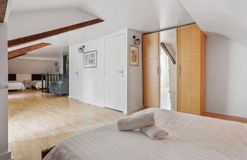 Montreuil Hotel | Hôtel Robespierre