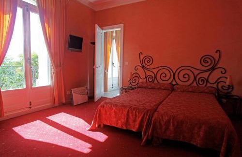 Nezignan-L'Eveque Hotel | Hôtel Saint-Alban