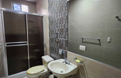 Salinas House | Habitación privada en Salinas