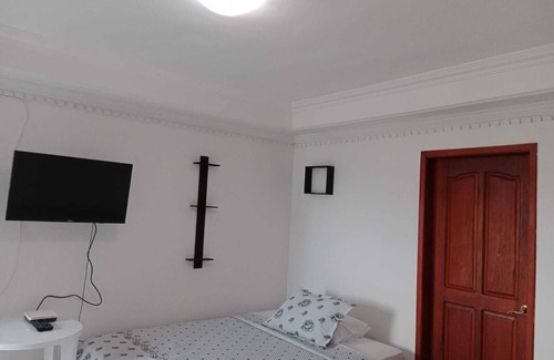 Barranquilla House | Habitacion Extragrande Cerca al Parque Venezuela